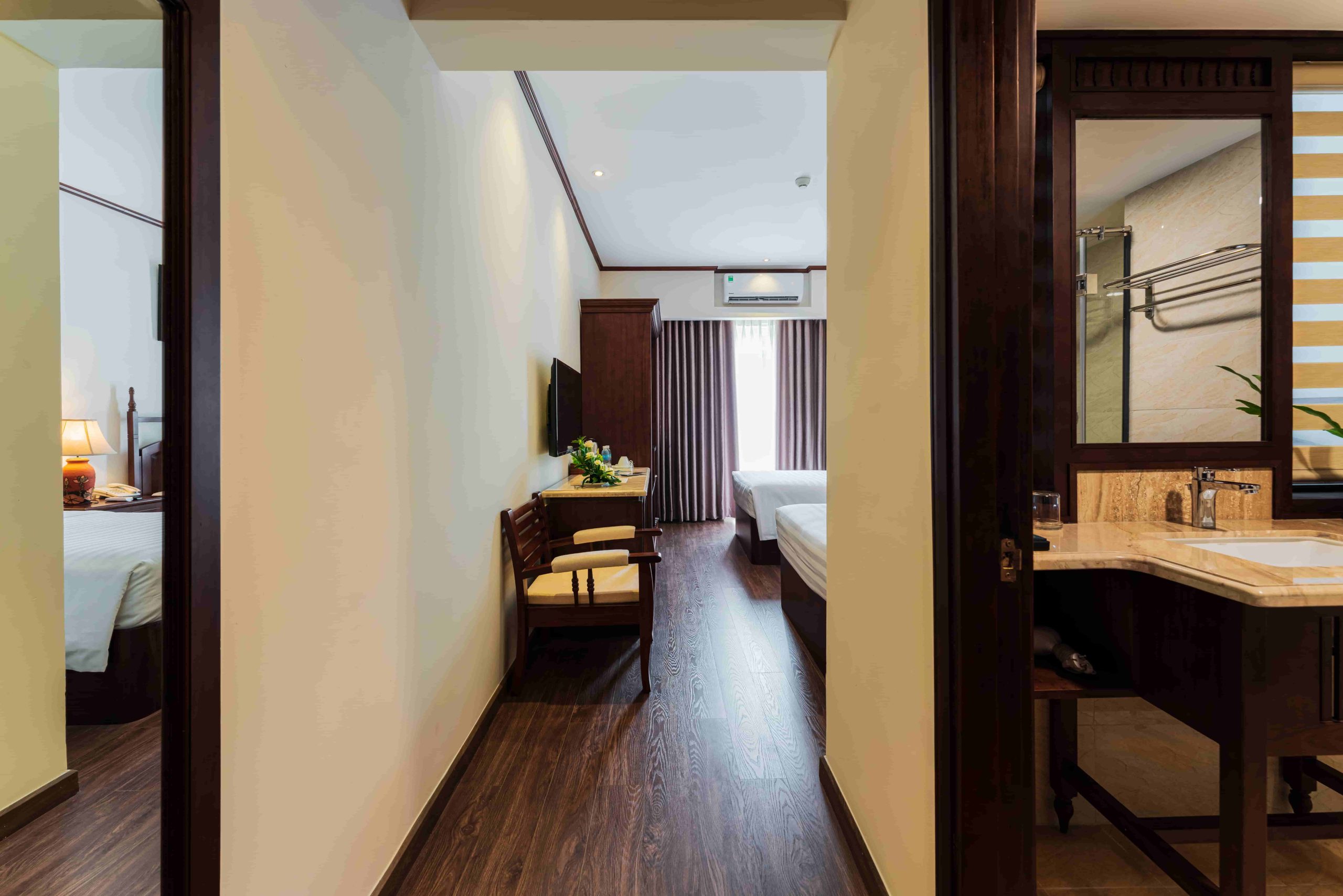1 1 scaled - Trần Viễn Đông Hotel Nha Trang