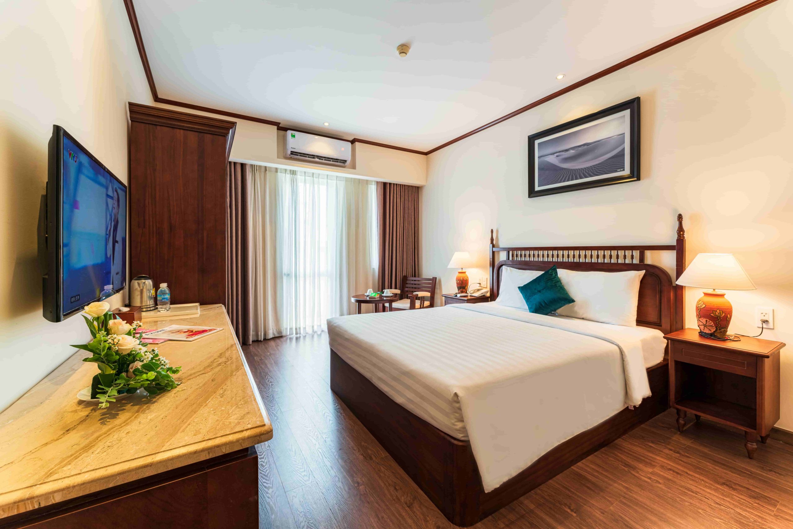 2 1 scaled - Trần Viễn Đông Hotel Nha Trang
